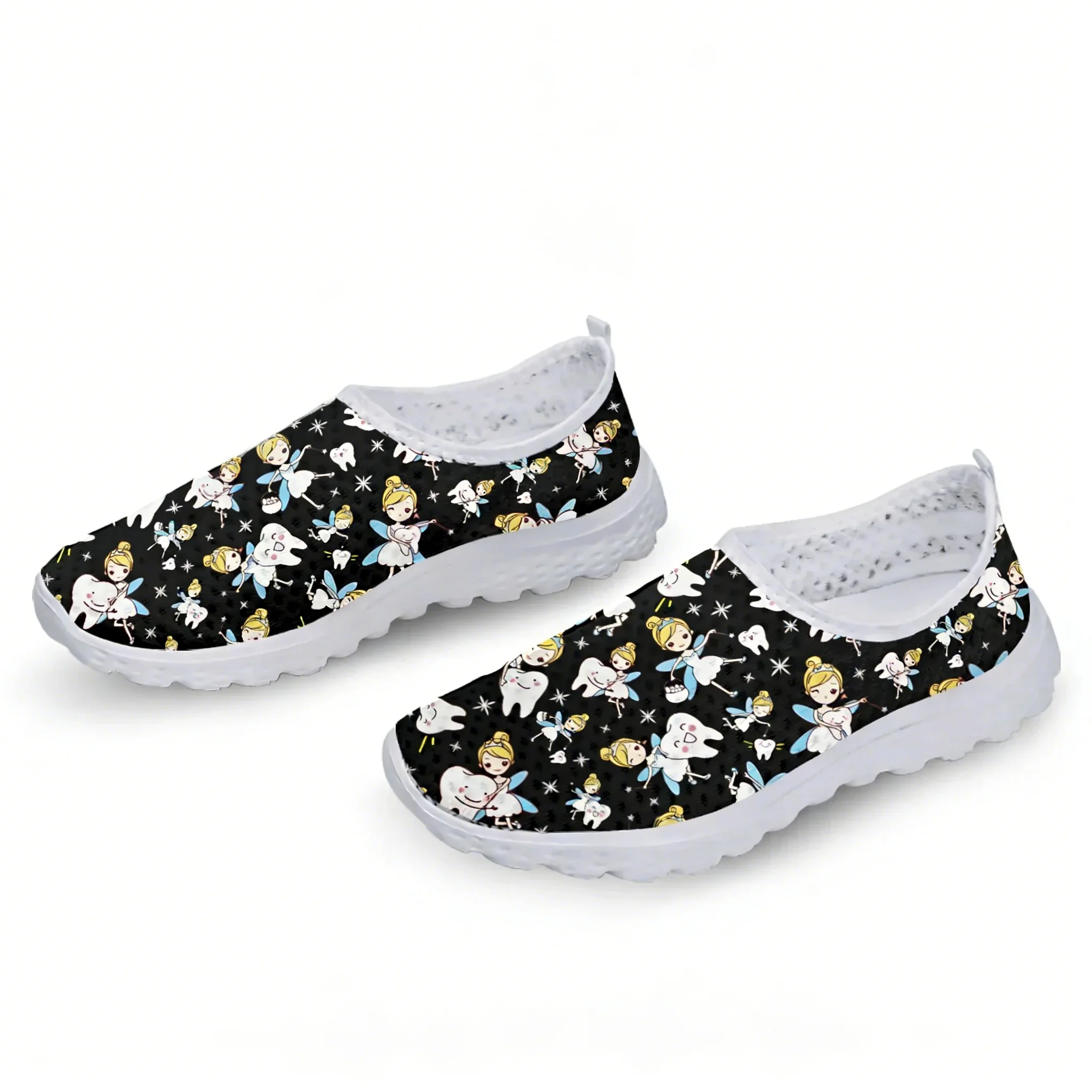 Cute Cartoon Nurse Elf/Teeth M - Women Shoes Tennis ulasan dan harga